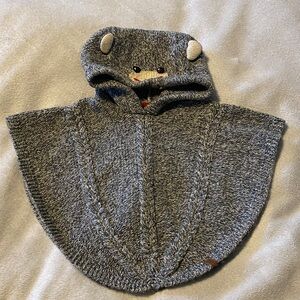 Roots Gray Knit Bear Hooded Poncho